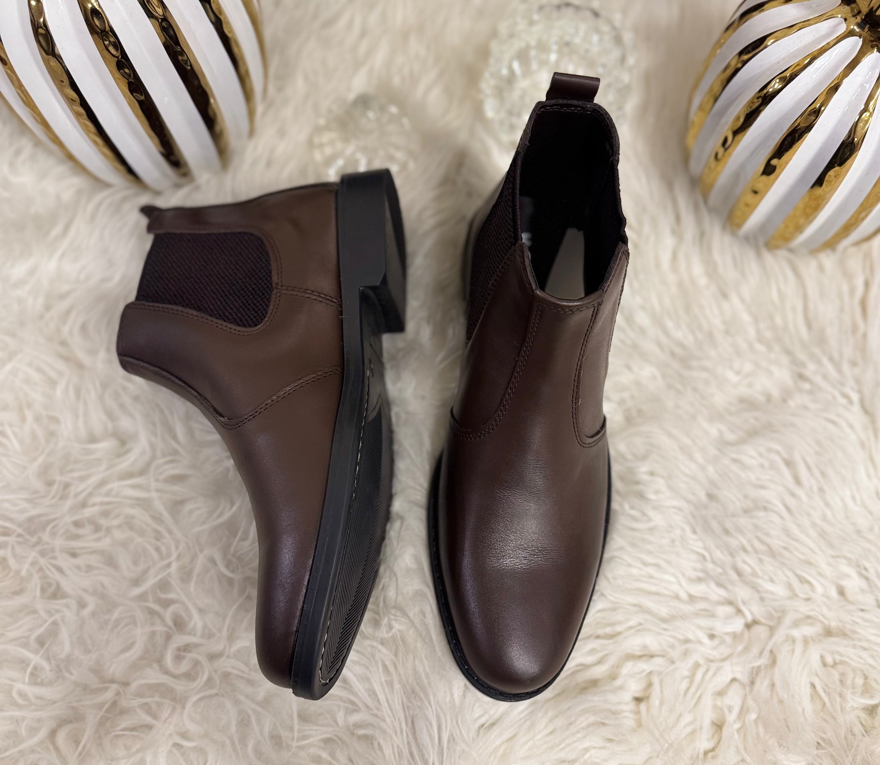 Walk Worthy Chelsea Boots — Dark Brown